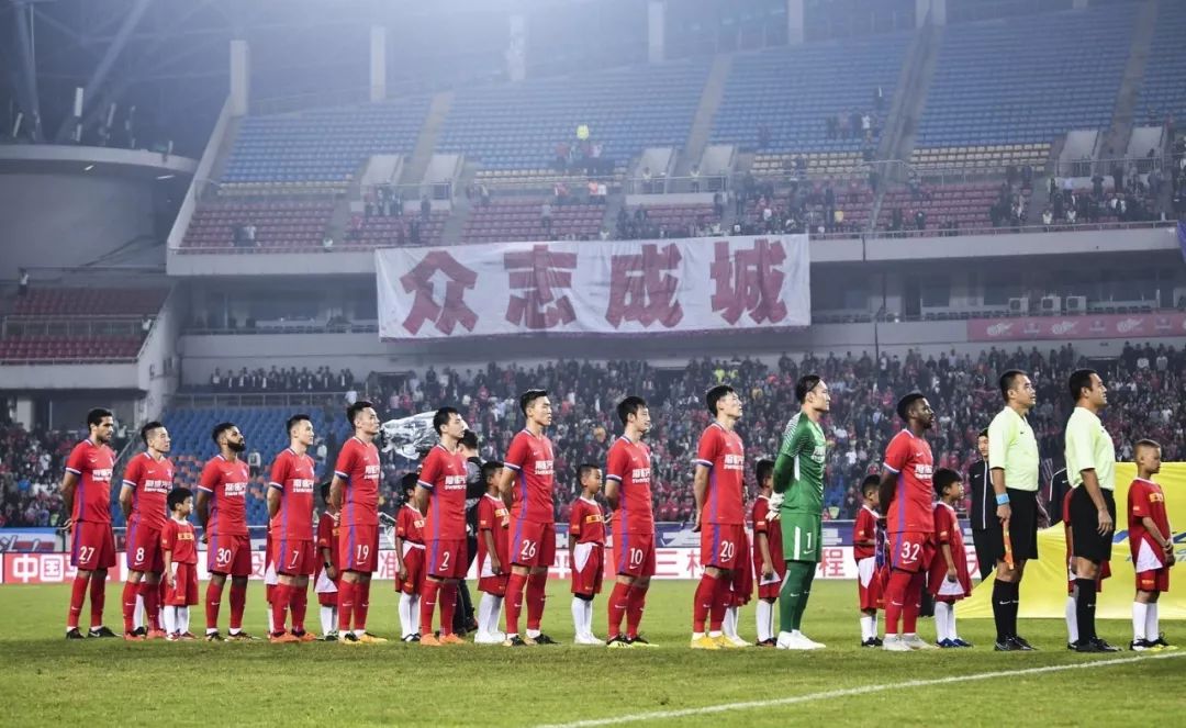 乐动体育-包含重庆斯威迎战辽宁宏运，谁能取得胜利？的词条