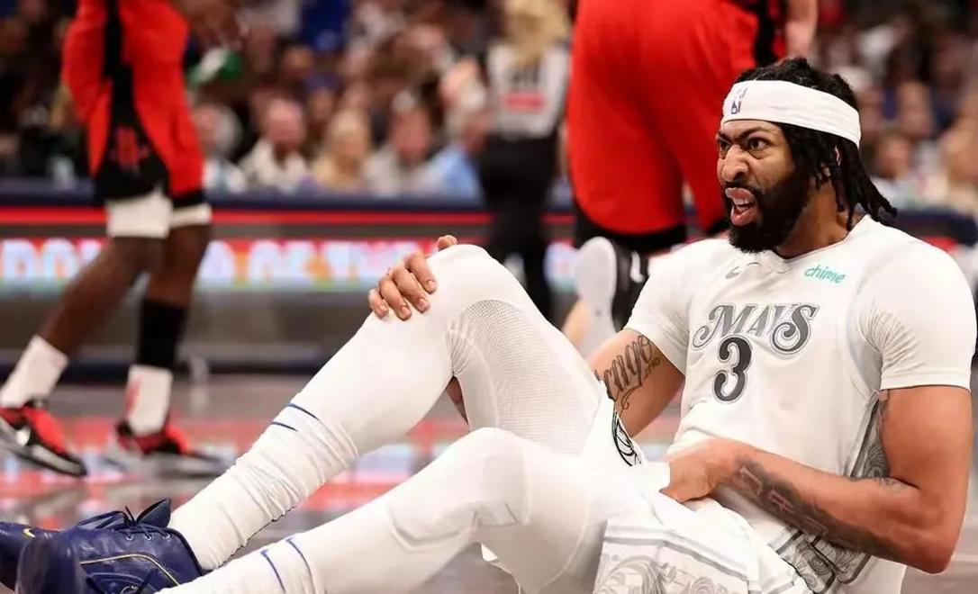 乐动体育-独行侠全明星维瑞尔遭遇伤病，将缺席接下来多场比赛